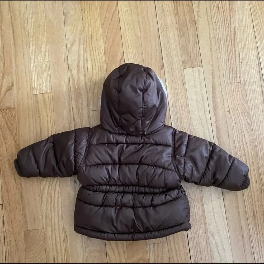 OLD NAVY GIRLS PUFFER SIZE 6-12MO